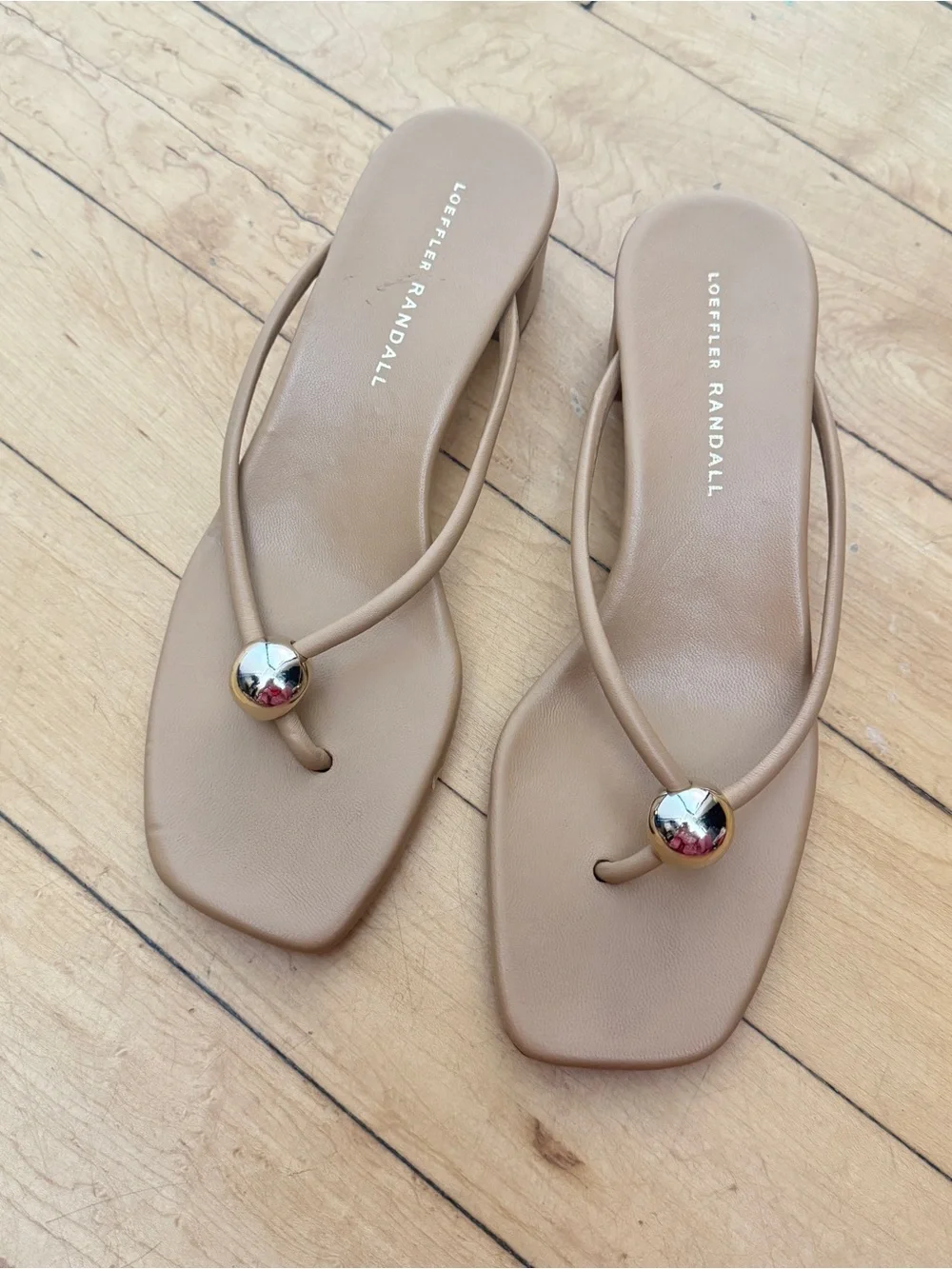 Loeffler Randall flip flop sandal with metal hardware nude leather size7